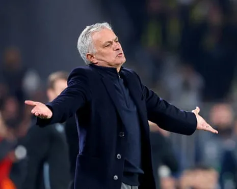 The Eagles Pursuing Talks to Appoint Mourinho After Dismissal of Bruno Lage