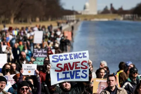 Trump’s Campaign on Scientific Research Leaves US Public Health Experts Reeling: ‘They Are Ignoring Science’