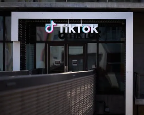 Trump Hails TikTok's Proposed Arrangement while China Hints Algorithm Ownership Remains