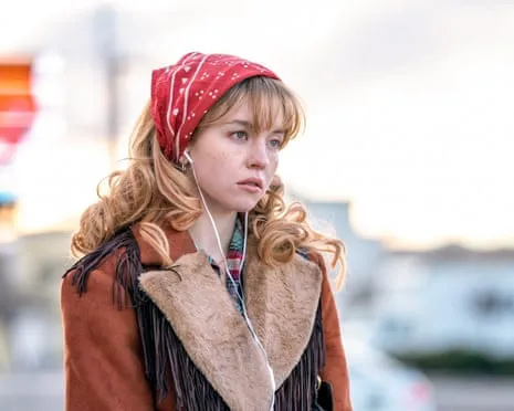 Americana Critique: Sydney Sweeney Leads a Compelling Story of Intrigue