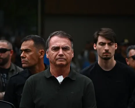 Bolsonaro Ordered to Compensate Damages for Discriminatory Comments